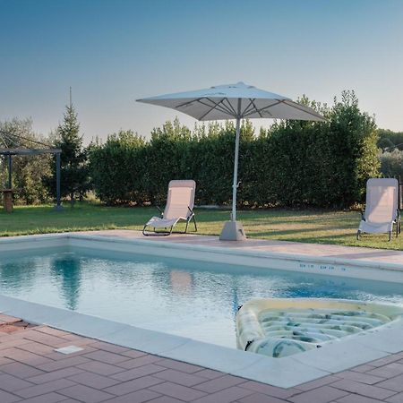 Agriturismo Da Michele E Carmela Di Voli Patrizia Доноратико Экстерьер фото